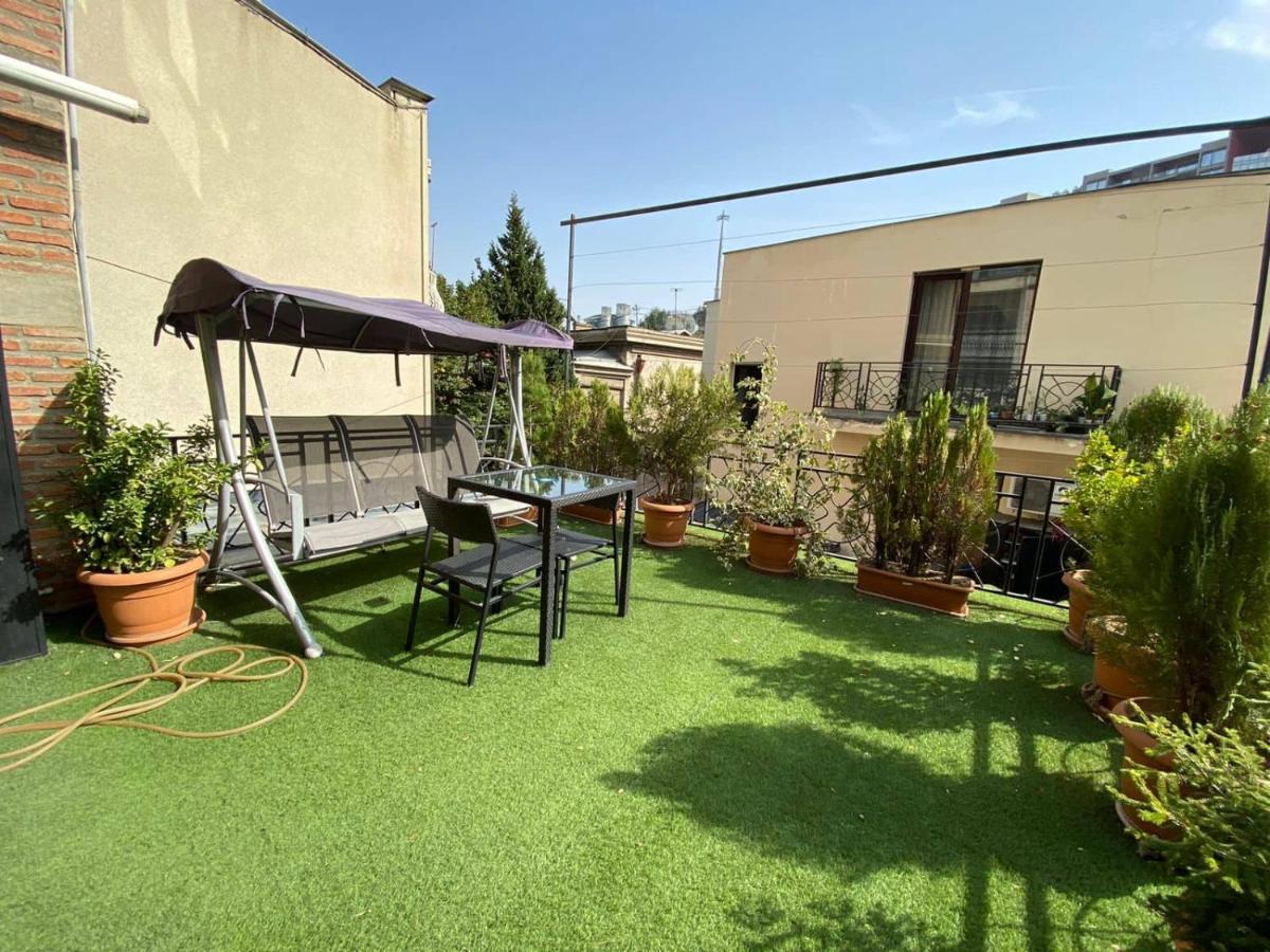 Brand New Apartment With Terrace Τυφλίδα Εξωτερικό φωτογραφία