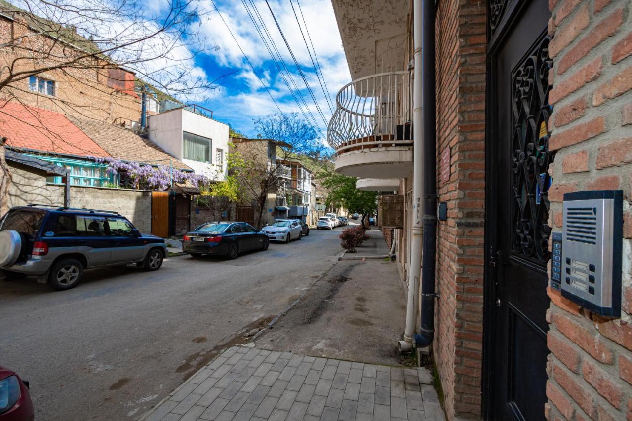 Brand New Apartment With Terrace Τυφλίδα Εξωτερικό φωτογραφία