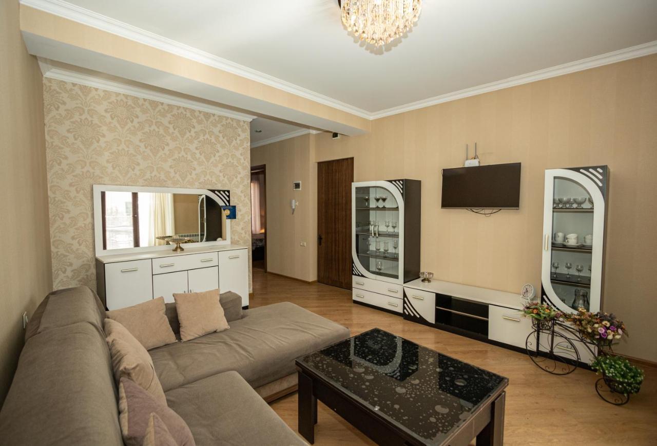 Brand New Apartment With Terrace Τυφλίδα Εξωτερικό φωτογραφία