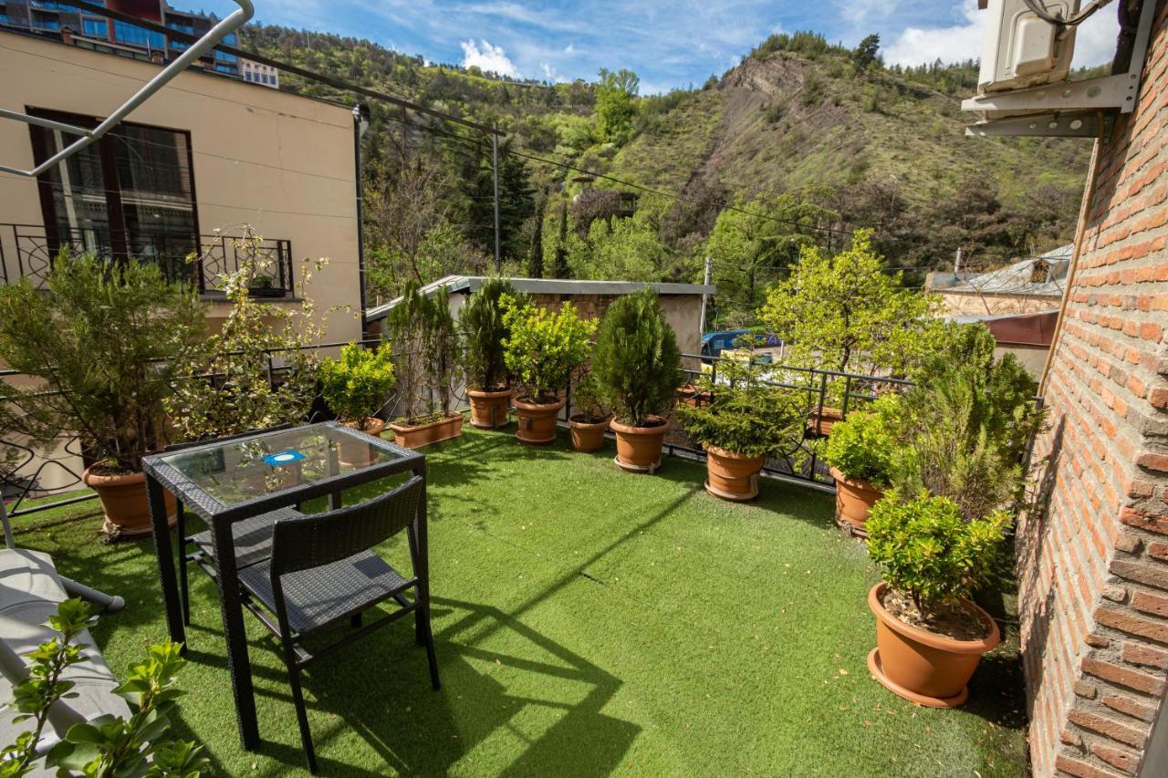 Brand New Apartment With Terrace Τυφλίδα Εξωτερικό φωτογραφία